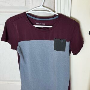Black Diamond Colorblock Pocket Tee in Burgundy, Gray & Charcoal
